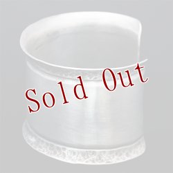 画像5: ブラックフット族 James Faks 1 1/2" プレーン/スタンプ カーブ バングル