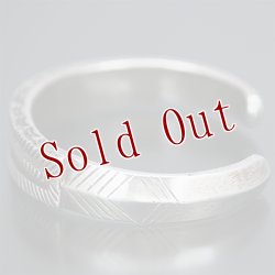 画像4: クリーク族 Jesse Robbins 1/2" コインシルバー スタンプ テーパー バングル