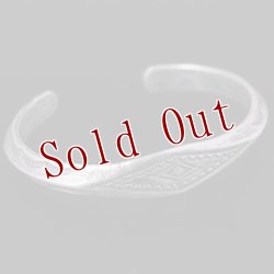 画像5: クリーク族 Jesse Robbins 1/2”  フラットトップ スタンプ トライアングル コインシルバー バングル