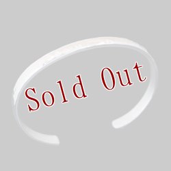 画像2: ナバホ族 Bruce Morgan 1/4" 14K ハンマーテクスチャ バングル