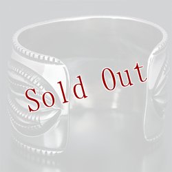 画像4: ナバホ族 Harrison Jim 1 5/8" リポウズ インゴットシルバー バングル