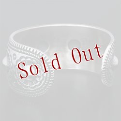 画像3: ナバホ族 Harrison Jim 1 1/8" バンプアウト インゴットシルバー バングル