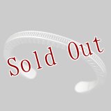 ナバホ族 Lyle Secatero #3スクエア レインフォール/フェザー バングル