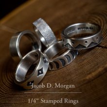 着用画像3: ナバホ族 Jacob D. Morgan 1/4" 11ga インサイドスタンプ バンド リング 13.5号