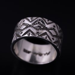 画像1: ナバホ族 Lyle Secatero 3/8" サン/マウンテン リング 14号