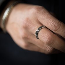 着用画像2: ナバホ族 Lyle Secatero #4ハーフラウンド サン/クラウド リング 20号