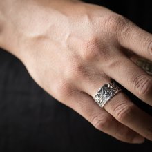 着用画像2: ナバホ族 Sunshine Reeves 1/2" クラシックスタイル リング 18号