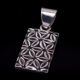 ナバホ族 Lyle Secatero フラワー スクエア ペンダント