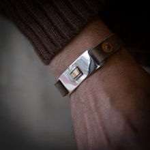 着用画像1: 【3社共同企画】Bruce Morgan×Anchor Bridge 14K ID レザー ブレスレット