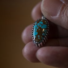 着用画像1: 【RM】Pilot Mtn. シルバー ハンドメイド ペンダント