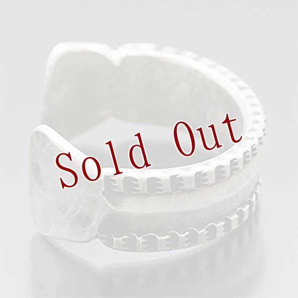 画像2: ブラックフット族 James Faks #1フラットワイヤー チェイシング バングル (2)