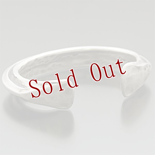 画像3: ブラックフット族 James Faks #0トライアングルワイヤー チェイシング バングル (3)