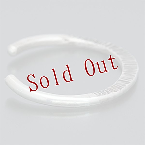 画像2: ブラックフット族 James Faks #2RD テクスチャー バングル (2)