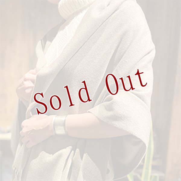 画像4: ブラックフット族 James Faks 1 1/2" プレーン カーブ バングル (4)