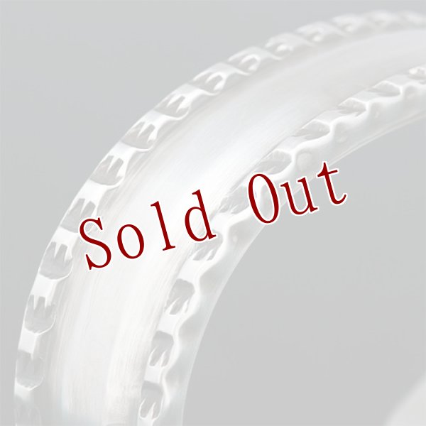 画像5: ブラックフット族 James Faks #1フラットワイヤー チェイシング スタンプ バングル (5)