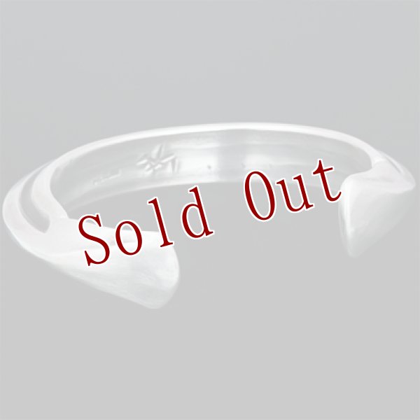 画像3: ブラックフット族 James Faks #0 トライアングルワイヤー チェイシング バングル (3)