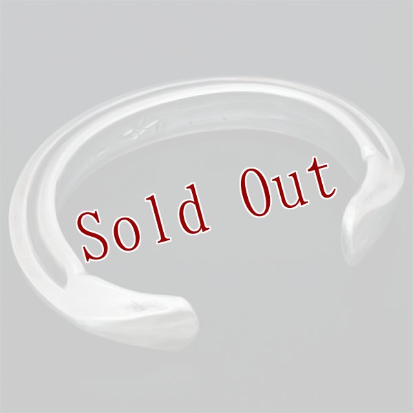 画像4: ブラックフット族 James Faks #0 トライアングルワイヤー チェイシング バングル (4)