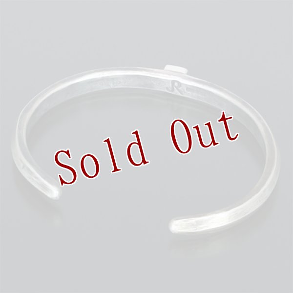 画像4: クリーク族 Jesse Robbins  シャイアン コインシルバー トライアングル スタンプ ナロー バングル (4)