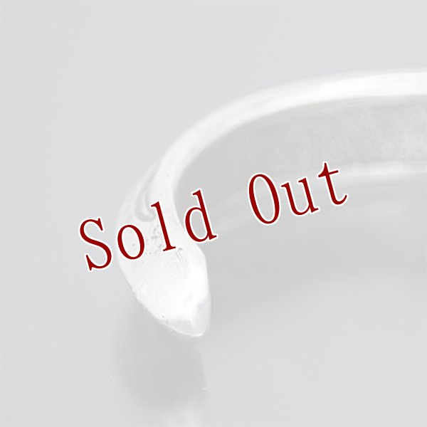 画像5: クリーク族 Jesse Robbins 3/8" トライアングル コインシルバー スタンプ バングル (5)