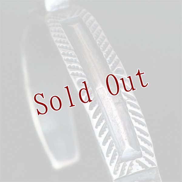 画像8: クリーク族 Jesse Robbins 2 シャイアン コインシルバー フラットトップ スタンプ バングル (8)