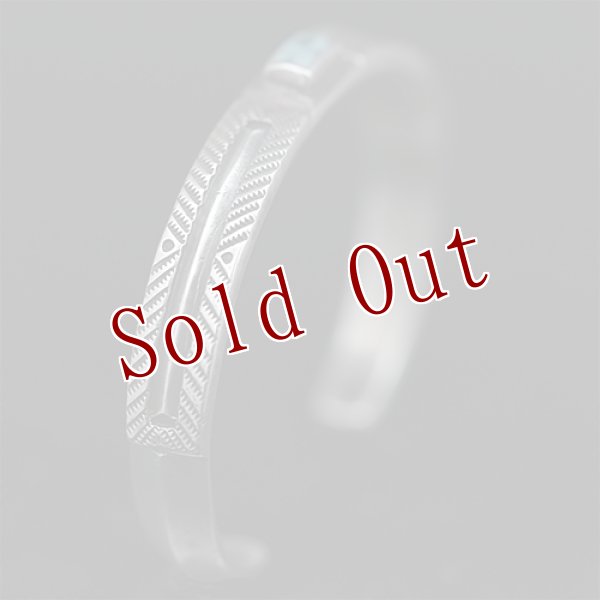 画像2: クリーク族 Jesse Robbins シャイアン コインシルバー フラットトップ スタンプ バングル (2)