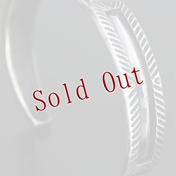 画像7: クリーク族 Jesse Robbins シャイアン コインシルバー フラットトップ スタンプ バングル (7)