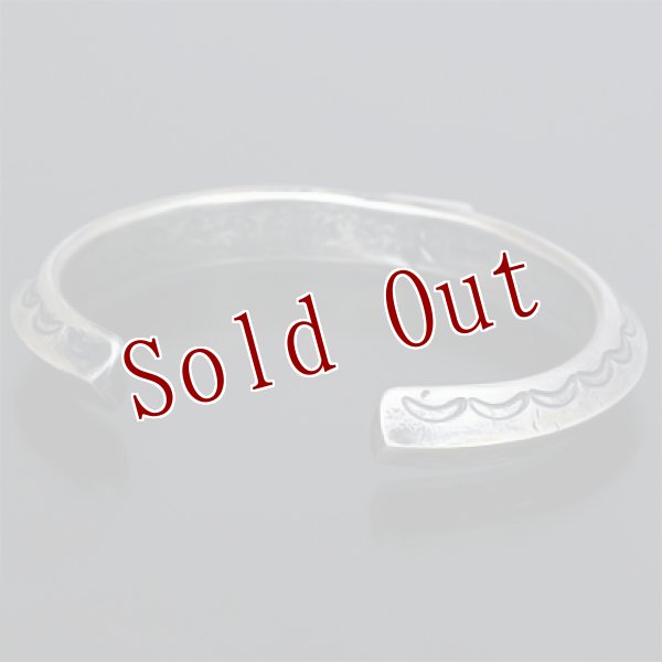 画像7: クリーク族 Jesse Robbins シャイアン コインシルバー トライアングル スタンプ バングル  (7)