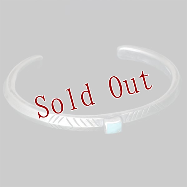 画像3: クリーク族 Jesse Robbins  シャイアン コインシルバー トライアングル スタンプ ナロー バングル (3)