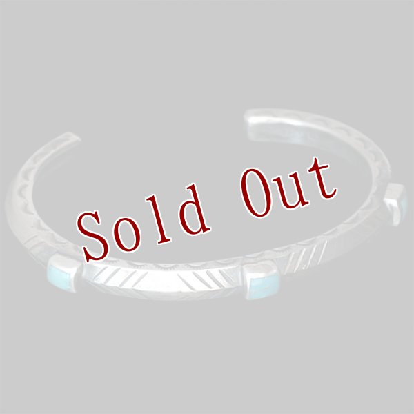 画像3: クリーク族 Jesse Robbins  シャイアン コインシルバー トライアングル サイドスタンプ ナロー バングル (3)