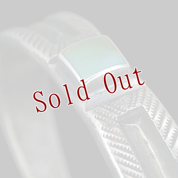 画像4: クリーク族 Jesse Robbins コインシルバー シャイアン フラットトップ テーパ バングル (4)