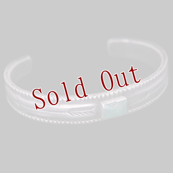 画像4: クリーク族 Jesse Robbins Harcross コインシルバー アロー/チゼル バングル (4)