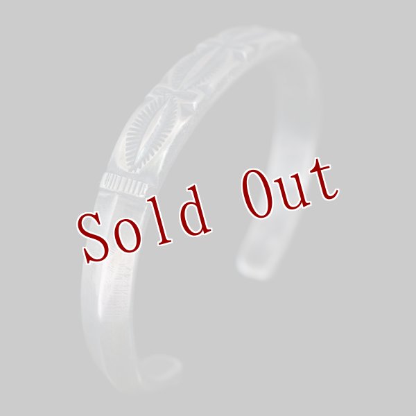 画像3: クリーク族 Jesse Robbins コインシルバー スタンプ トライアングル バングル (3)