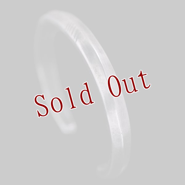 画像3: クリーク族 Jesse Robbins トライアングル コインシルバー アロー バングル (3)