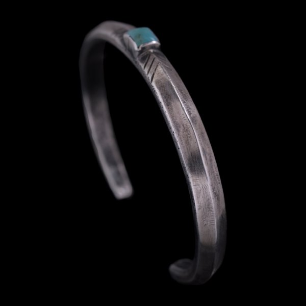 画像3: クリーク族 Jesse Robbins Fox トライアングル コインシルバー アロー バングル "5 1/2" (3)