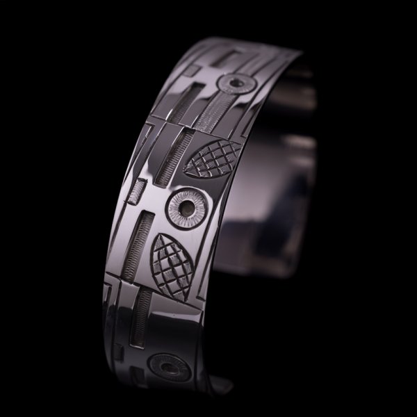 画像3: ホピ族 Emmett Navakuku 5/8" ミックスカチナ オーバーレイ バングル (3)