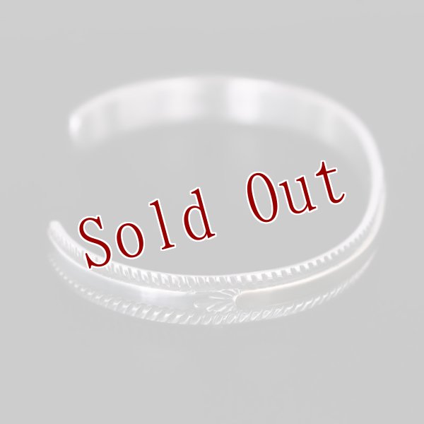 画像6: 【RIVER MAIL企画】ナバホ族 Bruce Morgan 1/4" 14K チゼル プレーン バングル (6)