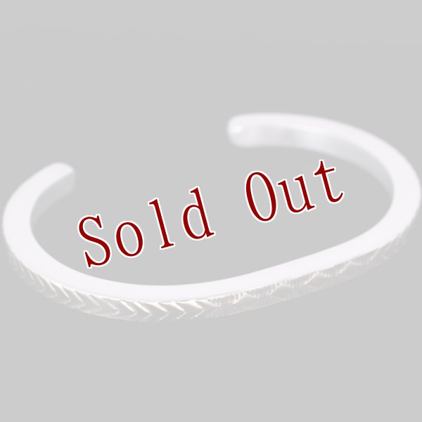 画像3: 【再入荷】ナバホ族 Bruce Morgan #6SQ ダイヤ+アロー(14K)/プレーン(SS) バングル【RIVER MAIL企画】 (3)