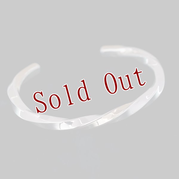 画像4: 【RIVER MAIL企画】ナバホ族 Bruce Morgan #6SQ 14K/SS ツイスト プレーン バングル (4)