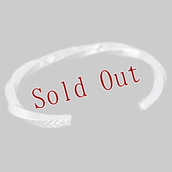 画像5: ナバホ族 Bruce Morgan #6SQ SS ツイスト ダイヤ+アロー バングル【RIVER MAIL企画】 (5)