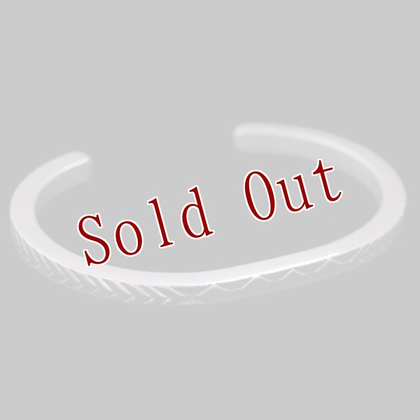 画像4: ナバホ族 Bruce Morgan #6SQ 4ダイヤ+アロー(SS)/プレーン(SS) バングル【RIVER MAIL企画】 (4)