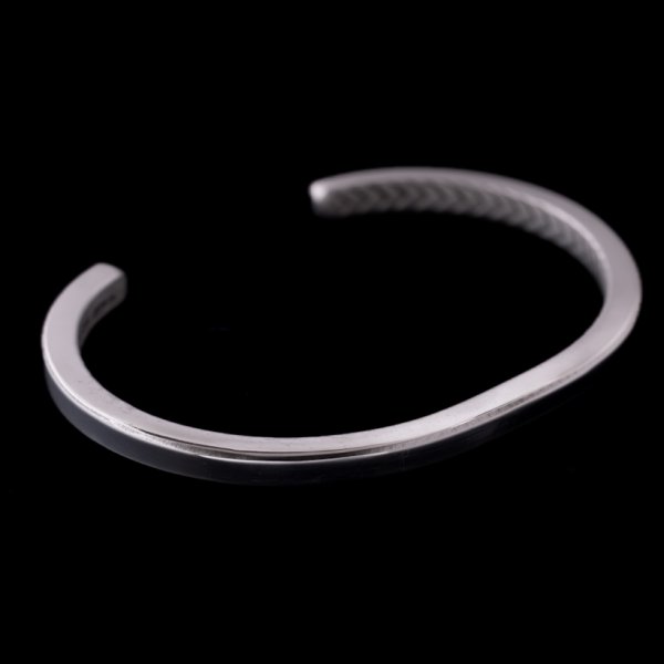 画像4: ナバホ族 Bruce Morgan #6SQ プレーン(SS)/4ダイヤ+アロー(SS) バングル (4)