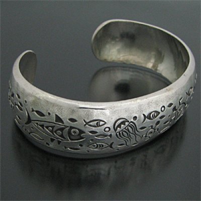 画像1: ナバホ族 Norbert Peshlakai オーシャン スタンプワーク バングル