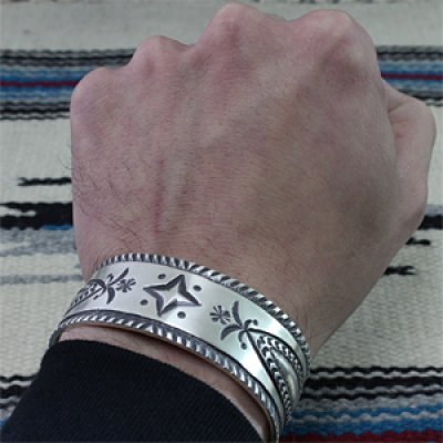 画像3: ナバホ族 Ivan Howard 4スター リポジ バングル