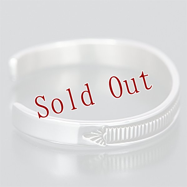 画像2: ナバホ族 Bruce Morgan スタンプワーク 1/4 バングル レディース M (2)