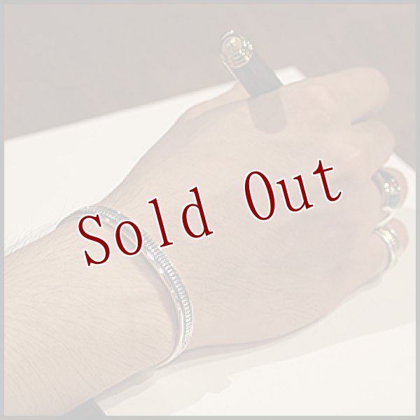 画像4: ナバホ族 Bruce Morgan スタンプワーク 1/4 バングル レディース M (4)