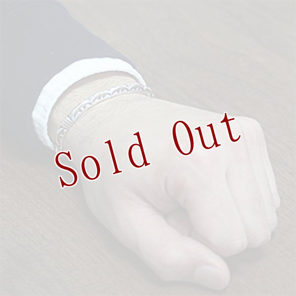 画像4: ナバホ族 Kevin Ramone トライアングルワイヤー バングル (4)