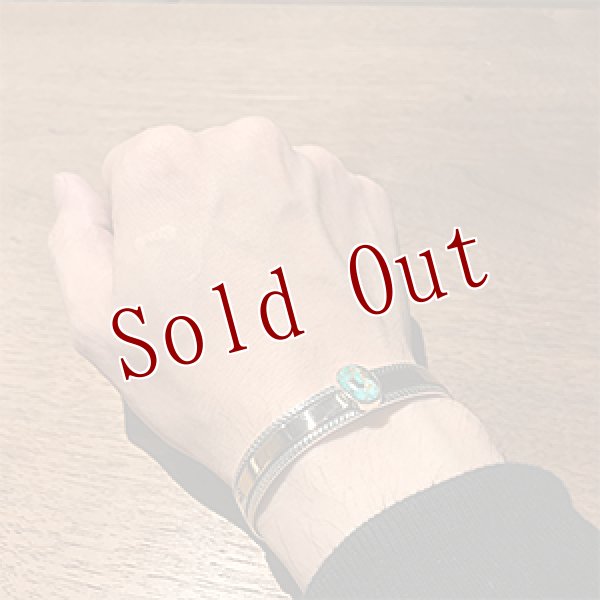 画像4: ナバホ族 Bruce Morgan 3/8" モレンシ 14K チゼル1連 バングル メンズ M (4)