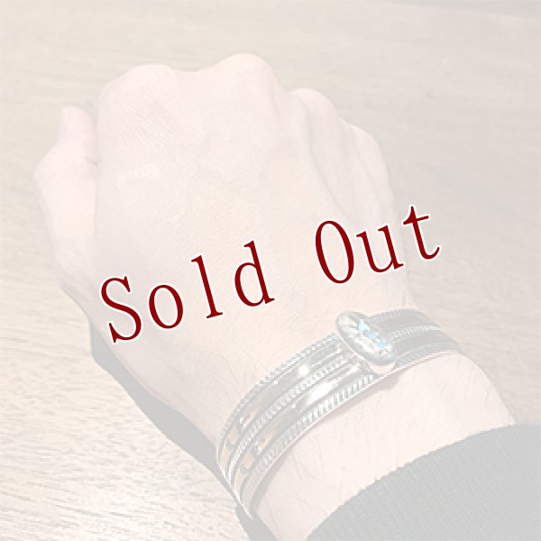 画像4: ナバホ族 Bruce Morgan 1/2" モレンシ 14K チゼル2連 バングル メンズ L (4)