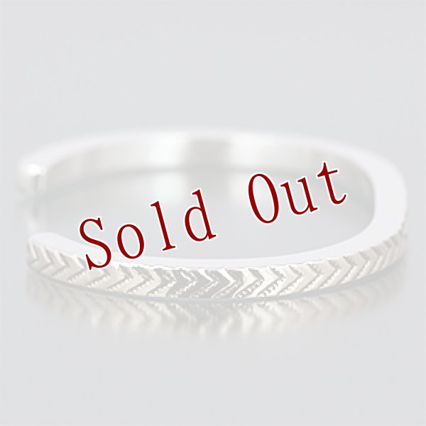 画像2: ナバホ族 Bruce Morgan #6スクエアワイヤー 14K スタンプ バングル レディース M (2)