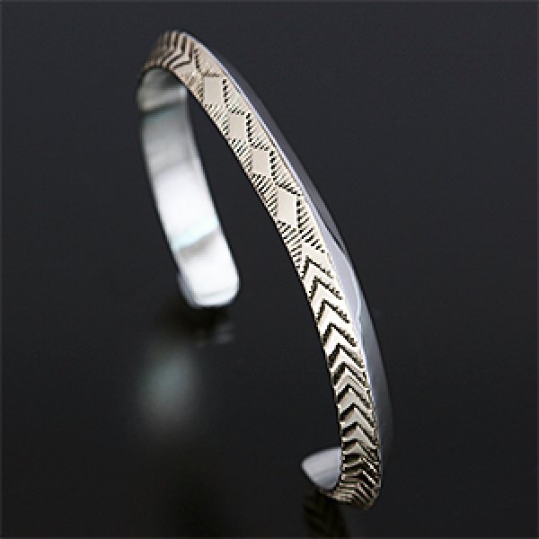 RIVER MAIL企画】ナバホ族 Bruce Morgan #2TR プレーン(SS)/4ダイヤ+